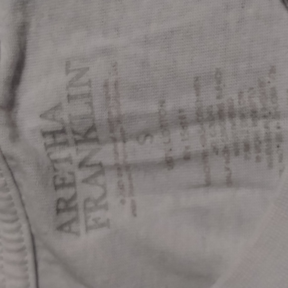 Aretha Franklin RESPECT tee - Picture 3 of 5